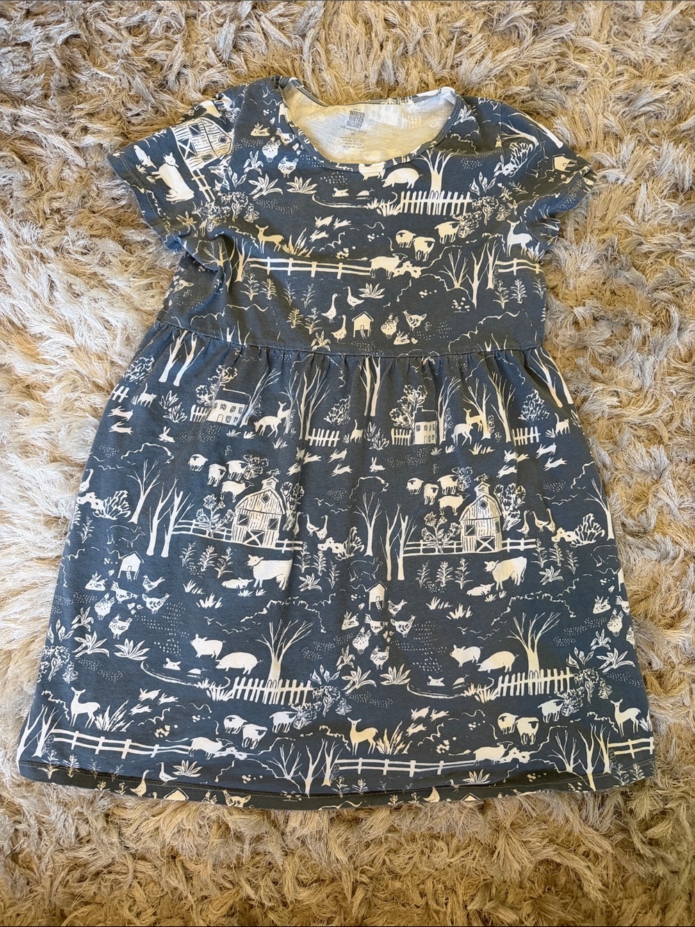 Women’s Navy Farm-Print Casual Dress